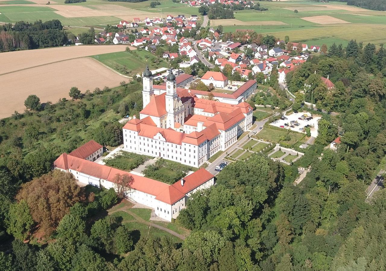 Klostergasthof Roggenburg Εξωτερικό φωτογραφία
